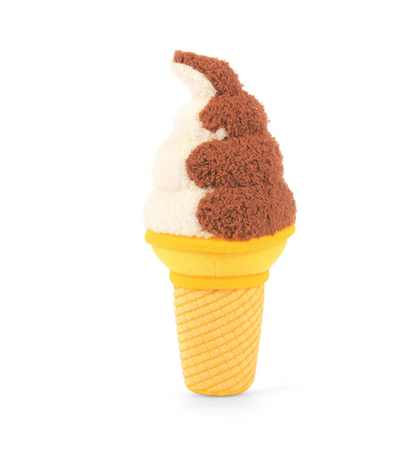 P.L.A.Y. Snack Attack Swirls & Slobbers Soft Serve P.L.A.Y. Snack Attack Swirls & Slobbers Soft Serve