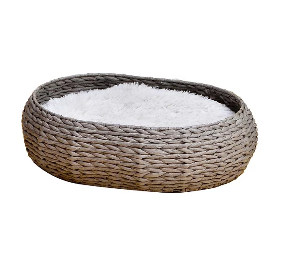 Petpals Buttercup Style Cat Bed With Shag Fur Cushion