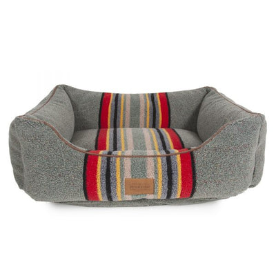 Carolina Pet Pendleton Camp Kuddler