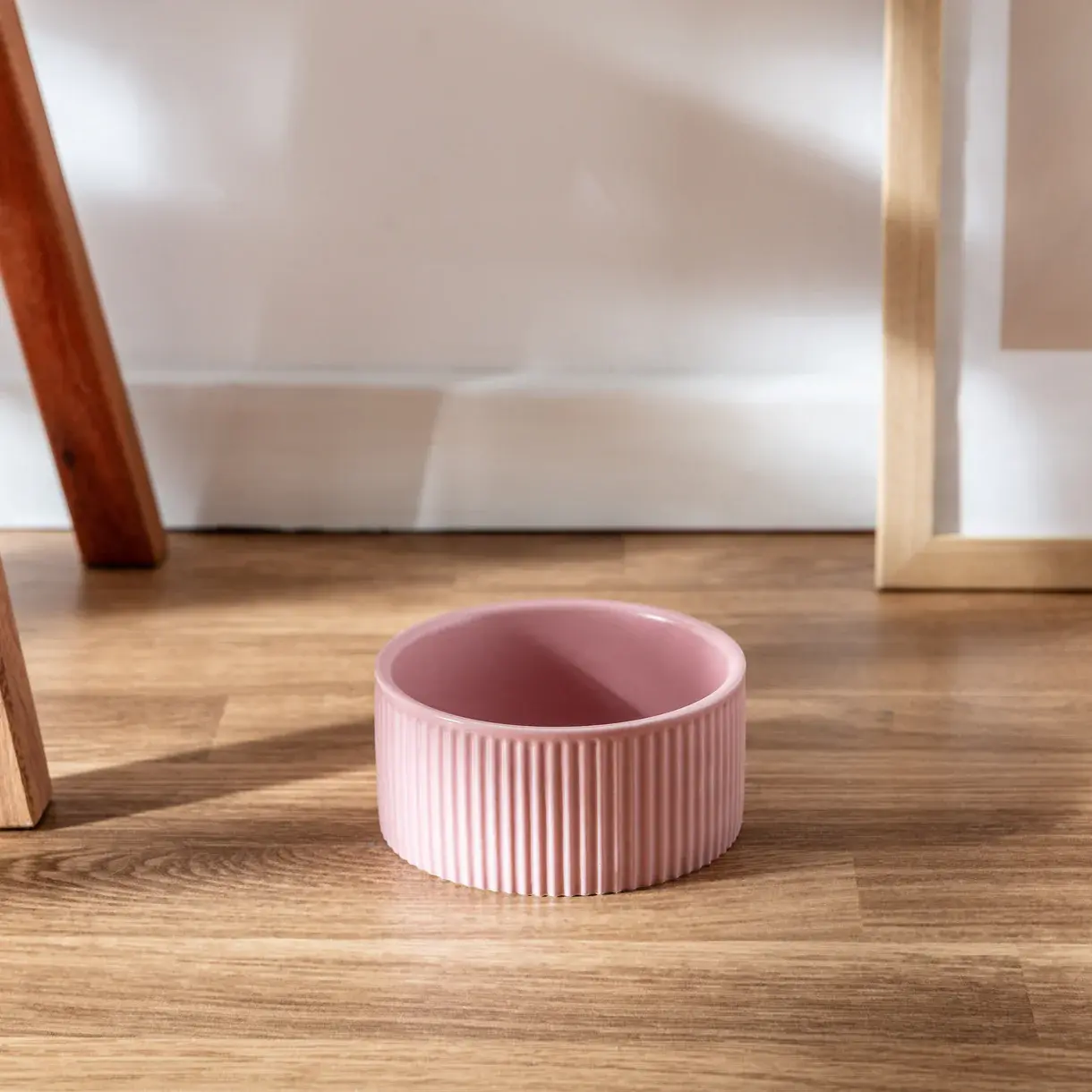 Park Life Designs Jardin Ribbed Pet Bowl