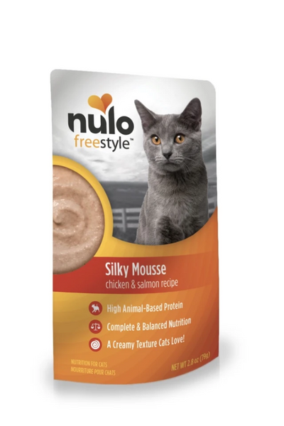 Nulo Silky Mousse Chicken & Salmon Cat Pouch