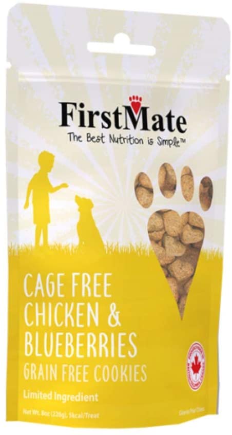 FirstMate Cage Free Chicken & Blueberries 8 oz.